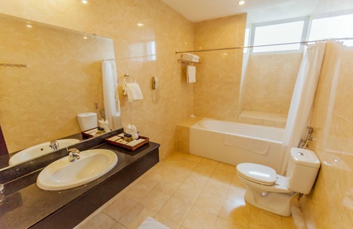 Quang Ngai Hotel | Thien An Riverside Hotel