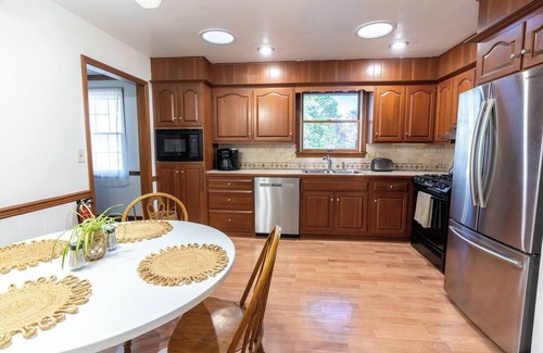 Parkesburg Casa | This house is a 4 bedroom(s), 2.5 bathrooms, located in Parkesburg, PA.