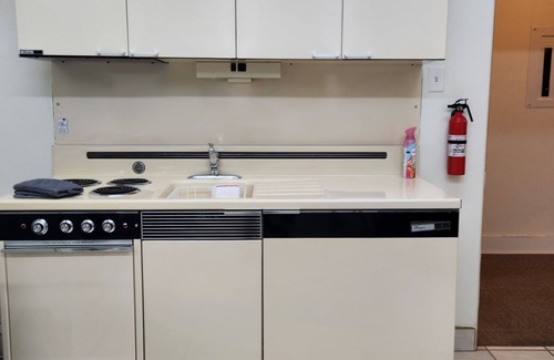 Jamestown Apartamento | This is the cozy rooftop cottage