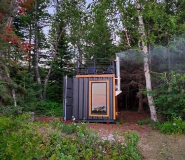 Grand Marais Hotel | Thomsonite Inn on Lake Superior
