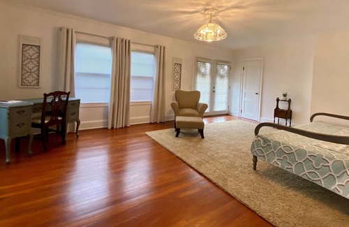 Brewton Casa | Three Bedroom Home in Brewton, Alabama