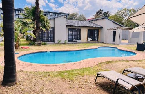 Greater Johannesburg Metropolitan Area Villa | Three Bedroom Pool Villa