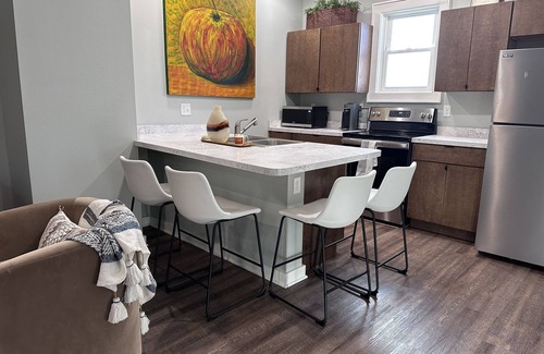 Oskaloosa Casa | Three bedroom townhome, blocks from idyllic downtown