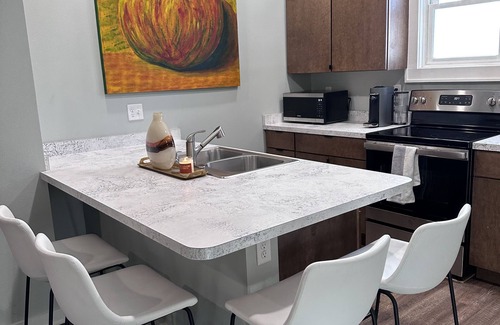 Oskaloosa Casa | Three bedroom townhome, blocks from idyllic downtown