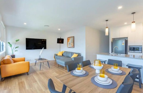 New Lambton Casa | Three Bedroom Townhouse