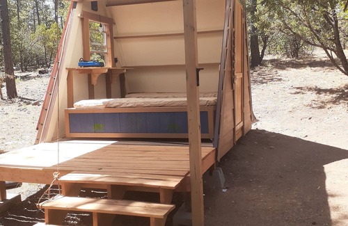 Mountainair Cabina | Thunderbird tiny A-Frame