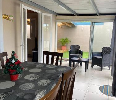 Saint-Joseph Casa | Ti kaz Tata du sud Sauvage