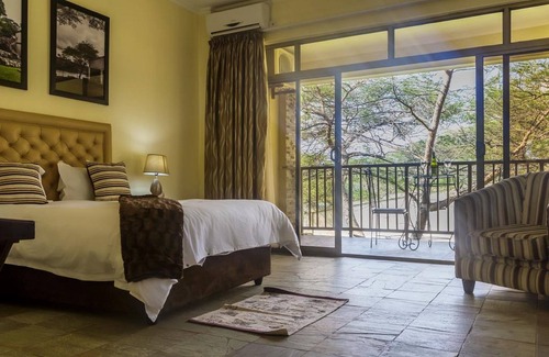 Kafue Cabina | Tiffany s Canyon lodge