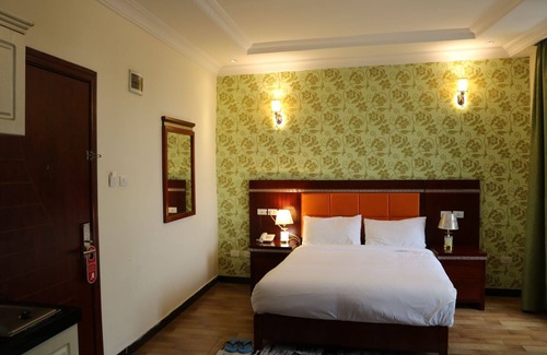 Kirkos Hotel | Tilman Hotel