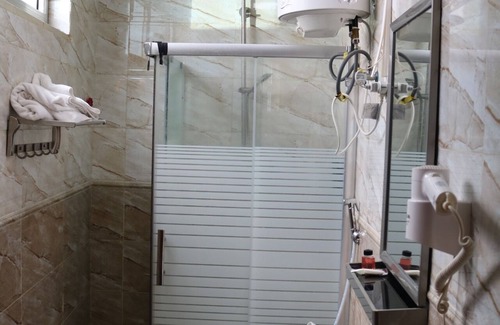 Kirkos Hotel | Tilman Hotel