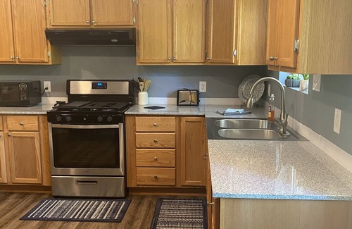 Lebanon Casa | Timber Pointe located near the Niangua River & Bennett Spring State Park