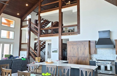 Fish Haven Casa | Timberhaven Cabin | Bear Lake Retreat | Sleeps 40+