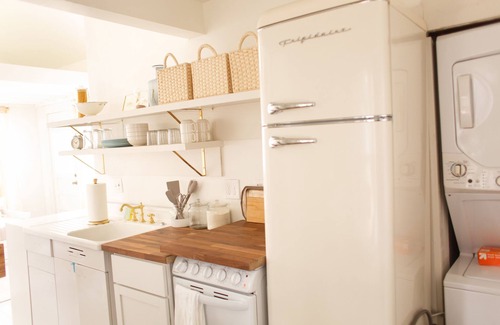 Norman Casa | Tiny 1BR guesthouse close to OU campus