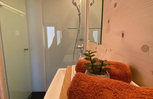 Unterseen Cabina | Tiny Eco Lodge Eiger - Best Views to Jungfrau