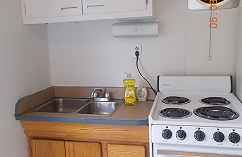 Swengel Cabaña | Tiny House Hideaway en Millmont, PA