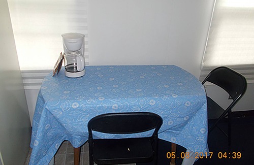 Swengel Cabaña | Tiny House Hideaway en Millmont, PA