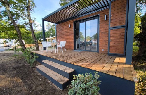 Herm Chalet De Esquí | TinyHouse d'Herm, at the gateway to endless pine forests and the Atlantic Ocean!