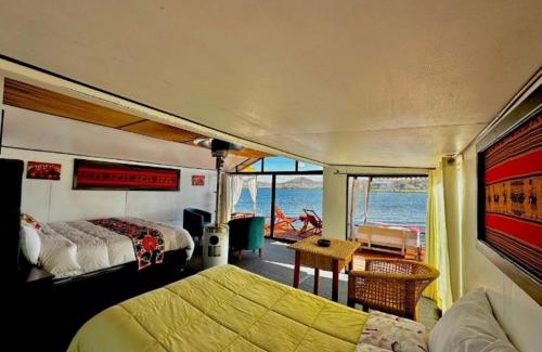 Puno Casa | Titicaca la vista del sol Lodge