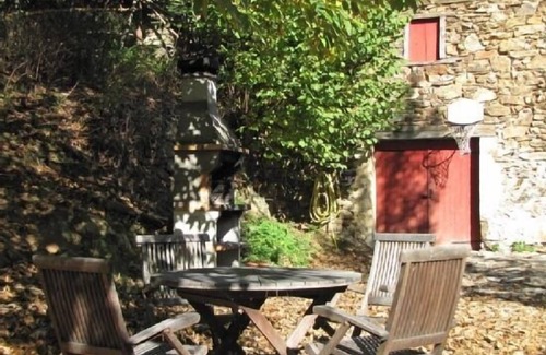 Valcarlos Cabaña | Casa rural con wifi cerca de Roncesvalles ideal para grupos. Ofrecemos cenas