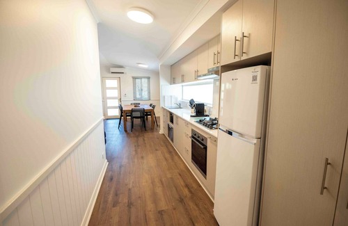 Tom Price Hotel | Tom Price Tourist Park