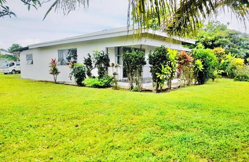 Fua'amotu Cabaña | Tonga Airport Cottage - Entire Place