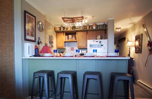 Snowshoe Condominio | Top of World 228 by Casago