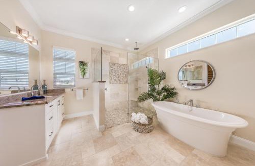 Siesta Key Casa | Topsail Cottage - 1025