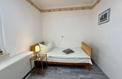 Tornow Apartamento | Tornower Waldhäusl, perfekt gelegen 60 km vor Berlin, auf der Schwelle zum Spreewald und nahe Tropical Islands