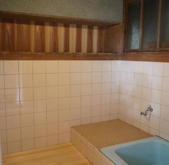 Kochi Casa | TOSAYAMA BASE 清流沿いの里山 古民家貸切 高知市街地より車で約20分