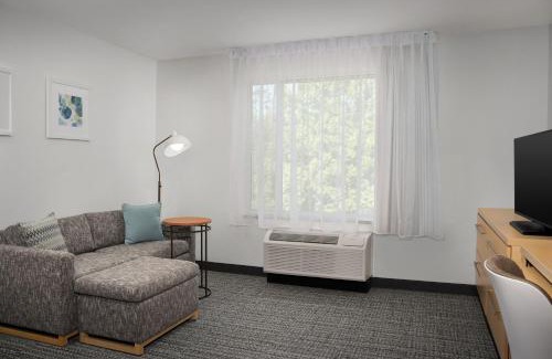 Gainesville Hotel | TownePlace Suites by Marriott Gainesville Northwest