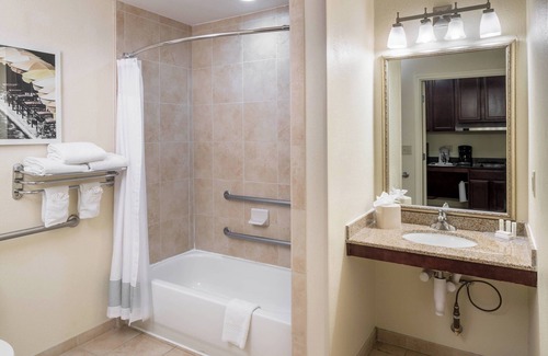 Shearer Hills - Ridgeview Hotel | TownePlace Suites by Marriott San Antonio Airport