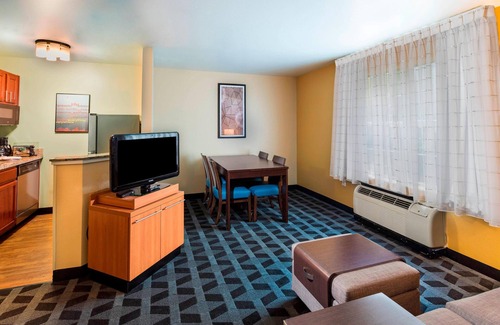 Town Center Hotel | Towneplace Suites By Marriott Kennesaw