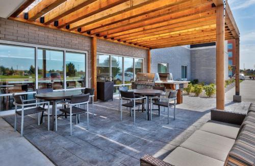 Grand Rapids Hotel | TownePlace Suites by Marriott Grand Rapids Airport Southeast