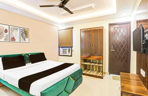 Varanasi Hotel | Townhouse Oak Shri Vimaleshwar Mahadev Temple