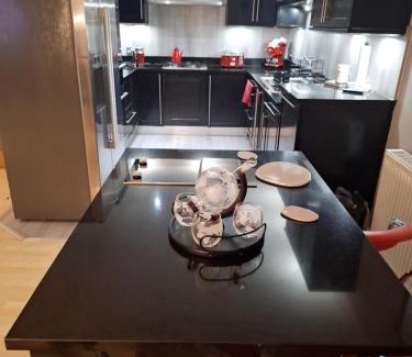 New Town Villa | Townhouse with 3 bathrooms