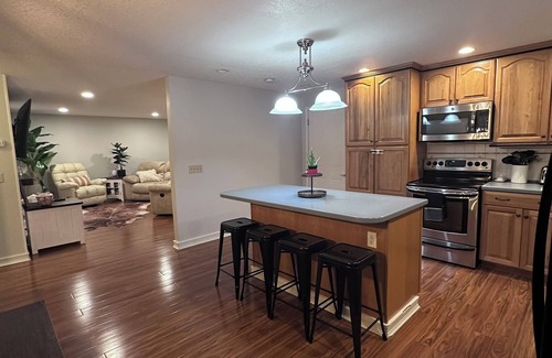 Hood River Casa | Tranquil 2-bedroom house with AC in Hood River