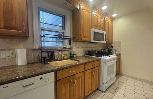 Cheltenham Casa | Tranquil 4-bedroom house with AC in Elkins Park