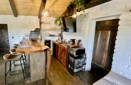 Kit Carson Casa | Tranquil country setting w/majestic views