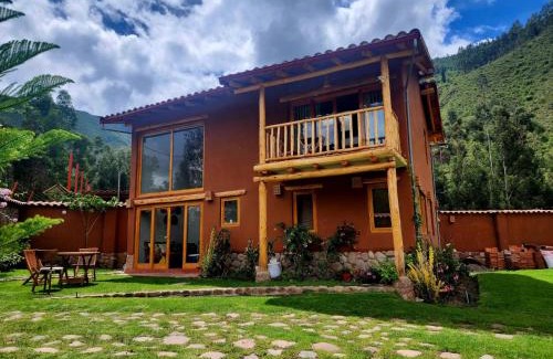 Huaran Chalet De Esquí | Tranquil creekside Bungalow in Sacred Valley Cusco