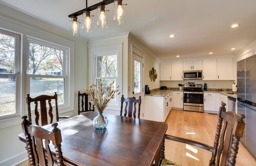 Travelers Rest Casa | Tranquil Travelers Rest Home w/ Fire Pit!