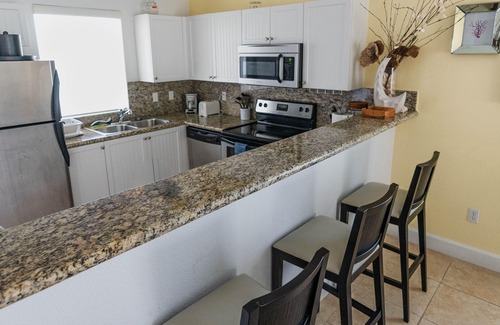 Alice Town Casa | "Tranquility" - 2 Bedroom / 2 Bath