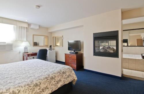 Trenton Hotel | Travelodge by Wyndham Trenton