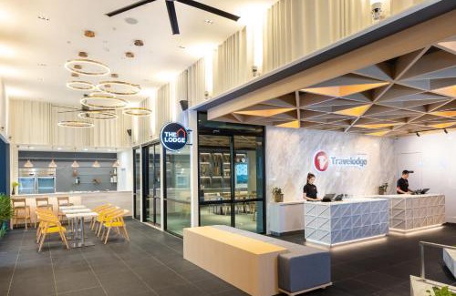 Phuket Hotel | Travelodge Phuket Town