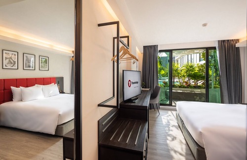 Phuket Hotel | Travelodge Phuket Town