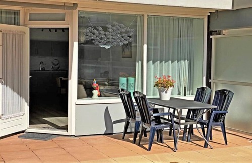 Leeuwarden Casa | Travl.is Expats NL # Leeuwarden Artsy Base