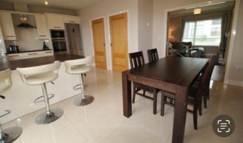 Limerick Casa | TREATY HAVEN