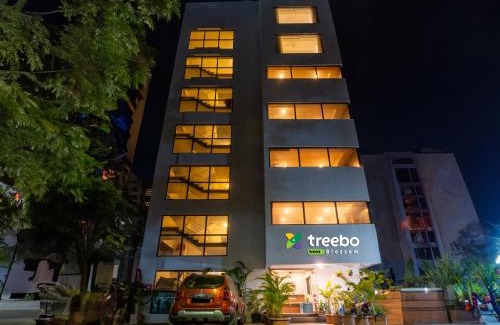 Viman Nagar Hotel | Treebo Blossom - Viman Nagar