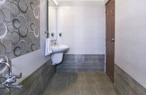 Kushalnagar Hotel | Treebo Sandpipers Kushalnagar