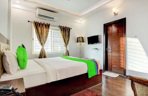 Bengaluru Hotel | Treebo The Sai Leela Suites