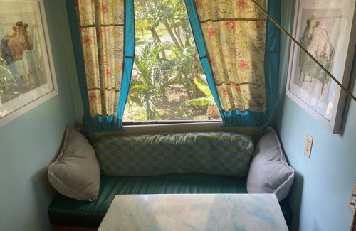 Corn Island Cabaña | Casa del árbol de escape del Caribe